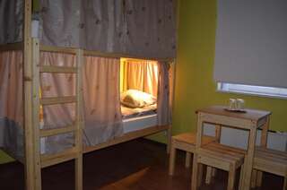 Хостелы Kaera Hostel Таллин Спальное место на двухъярусной кровати в общем номере для мужчин и женщин-2